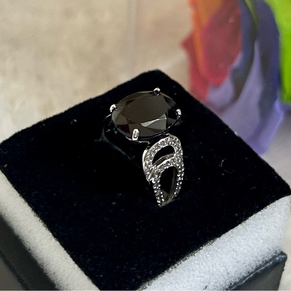 Daliglio Woman’s 14k WhiteGold over Sterling Sliver 5.2 CTW Grade:AA,Red Garnet - Picture 5 of 7